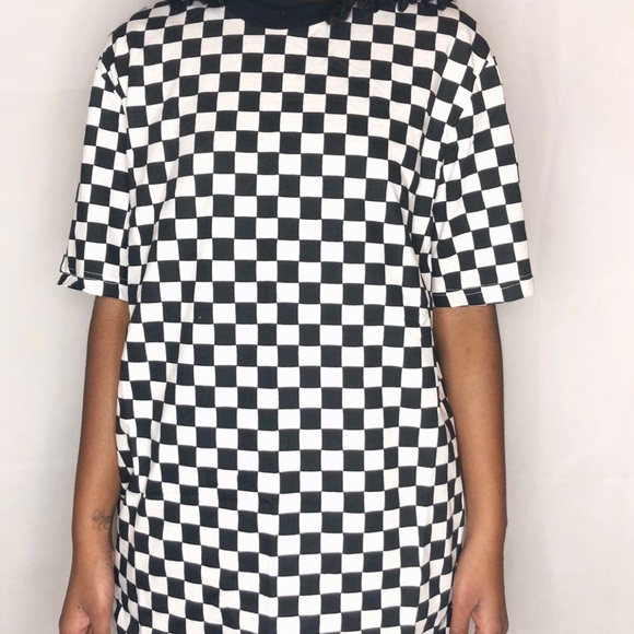 Forever 21 Other - Checkered Print Short Sleeve